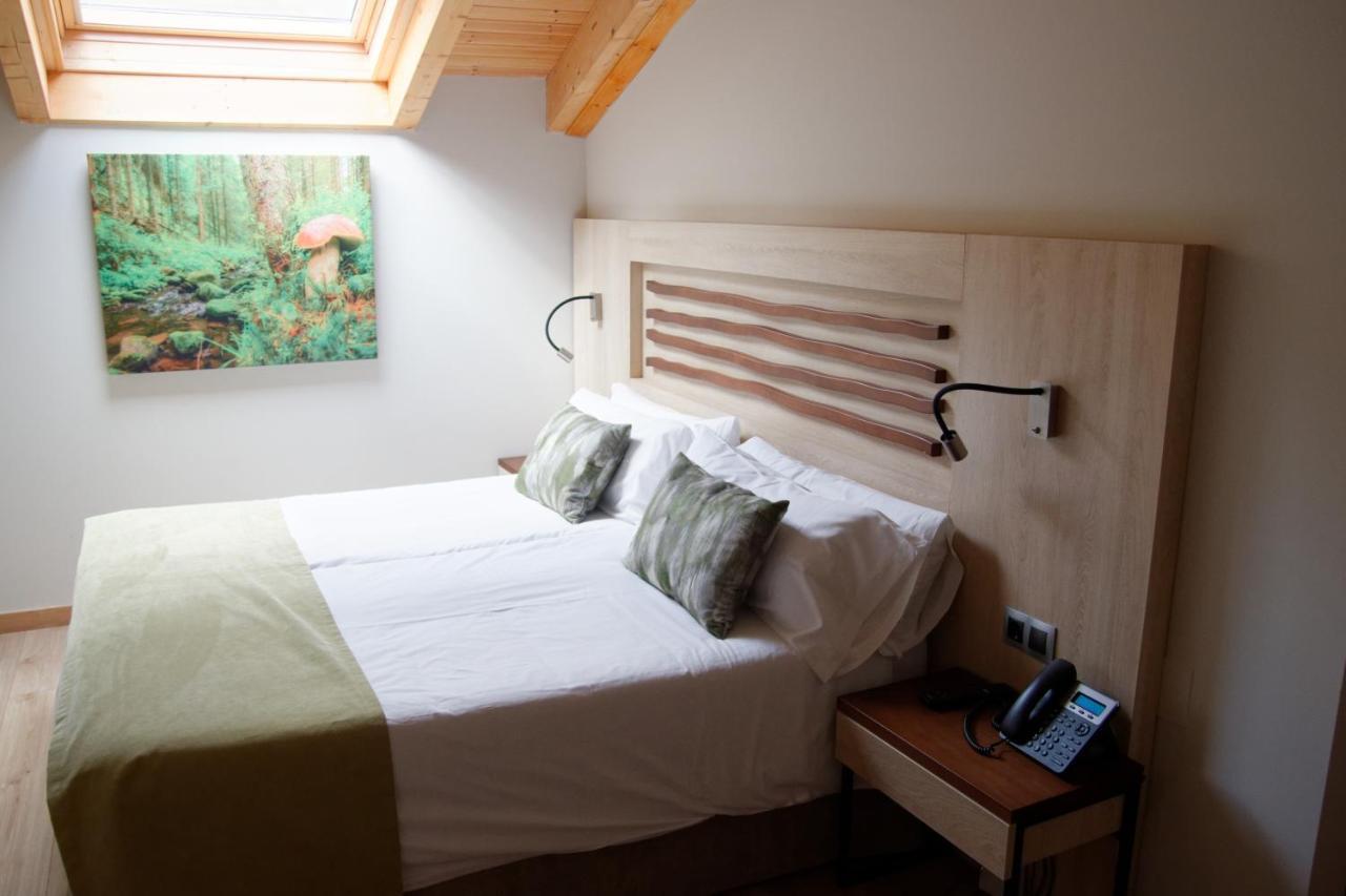 Hotel Rural Las Montanas De Pumar Besullo Eksteriør billede
