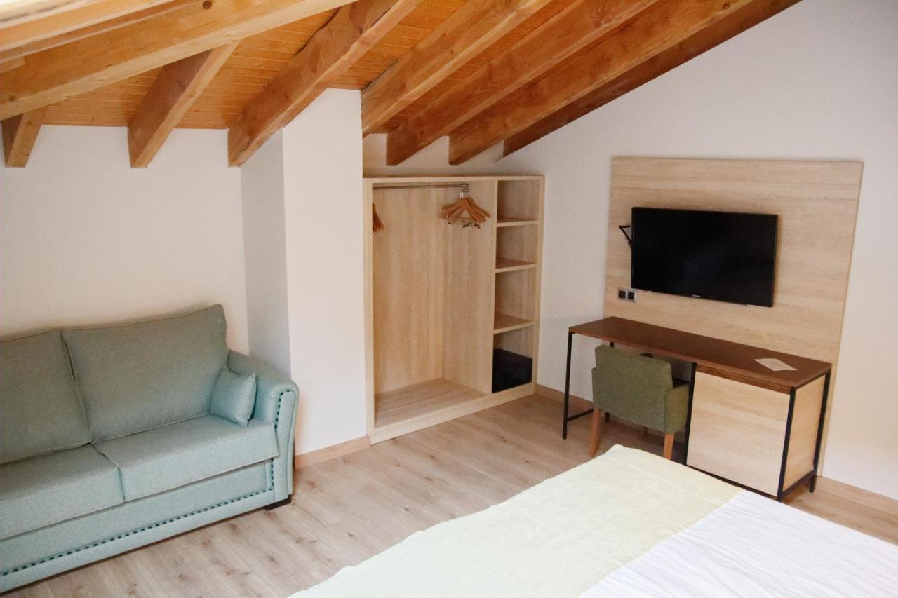 Hotel Rural Las Montanas De Pumar Besullo Eksteriør billede
