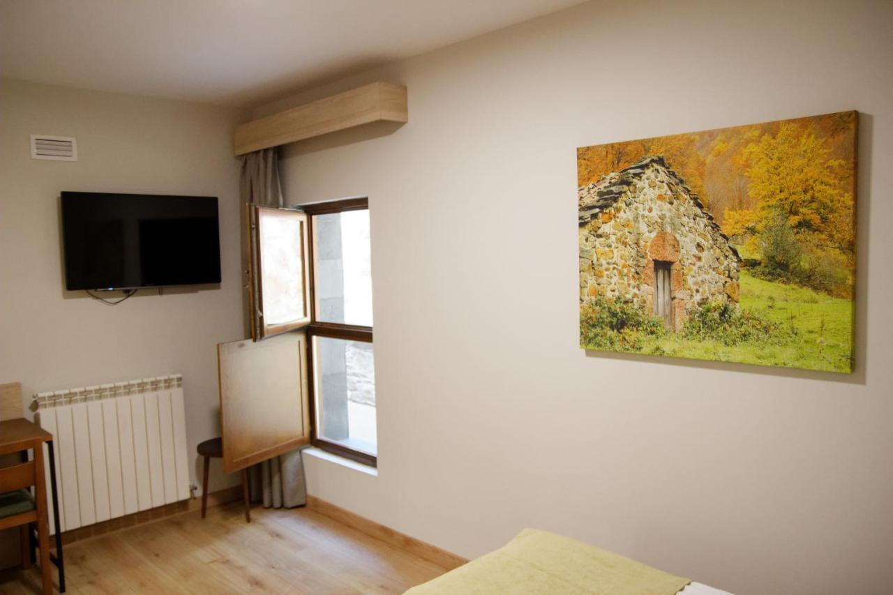 Hotel Rural Las Montanas De Pumar Besullo Eksteriør billede